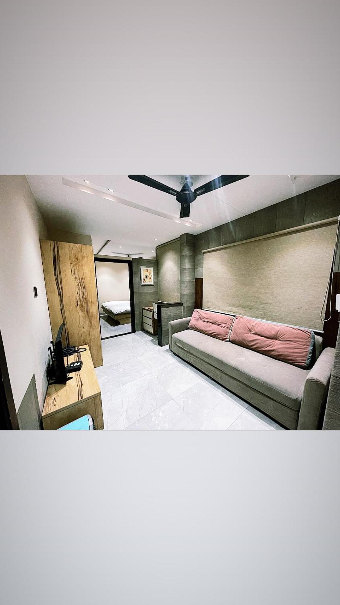 Stayez Studio Apartments Indore Eksteriør billede