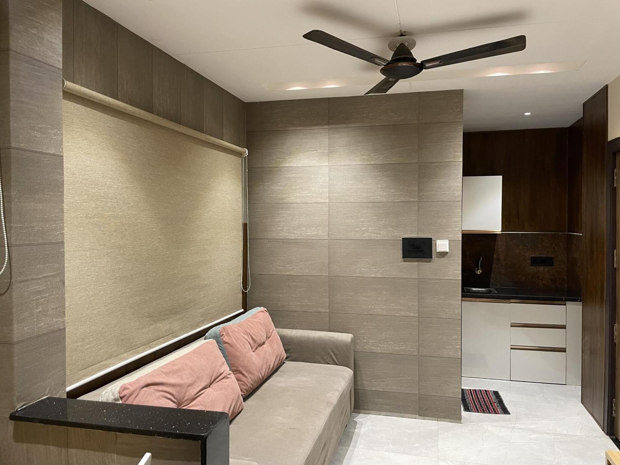 Stayez Studio Apartments Indore Eksteriør billede
